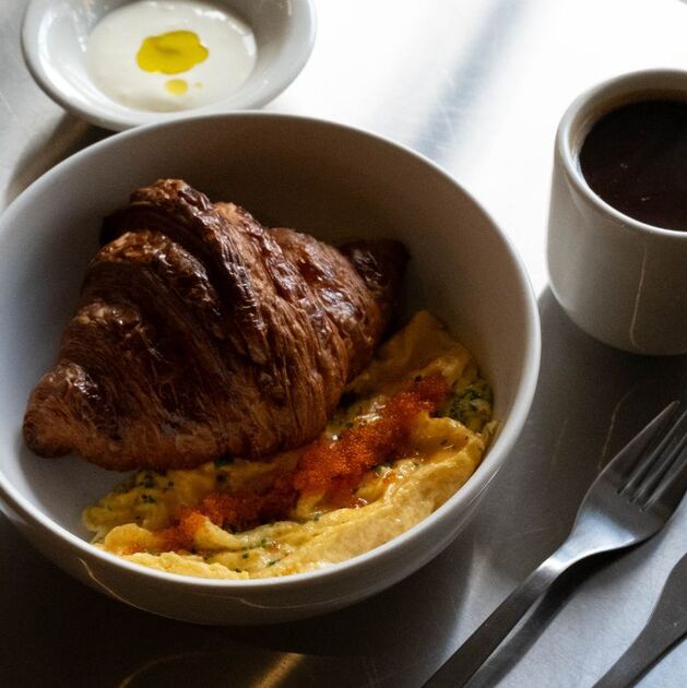 Desayuno en Marne Café, Roma Norte