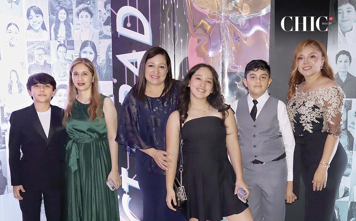 Jorge Chavez, Mirtha Infante, Liz Orta, Danna Castillo Jairo Elias y Azucena Balderas