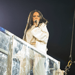 Rihanna regresó al escenario (Imagen Getty)