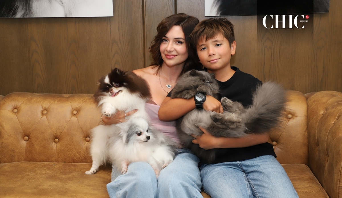 Mariane Cantú Náder comparte una vida en familia junto a Tessa y Nutella. / Foto: Roberto Alvarado