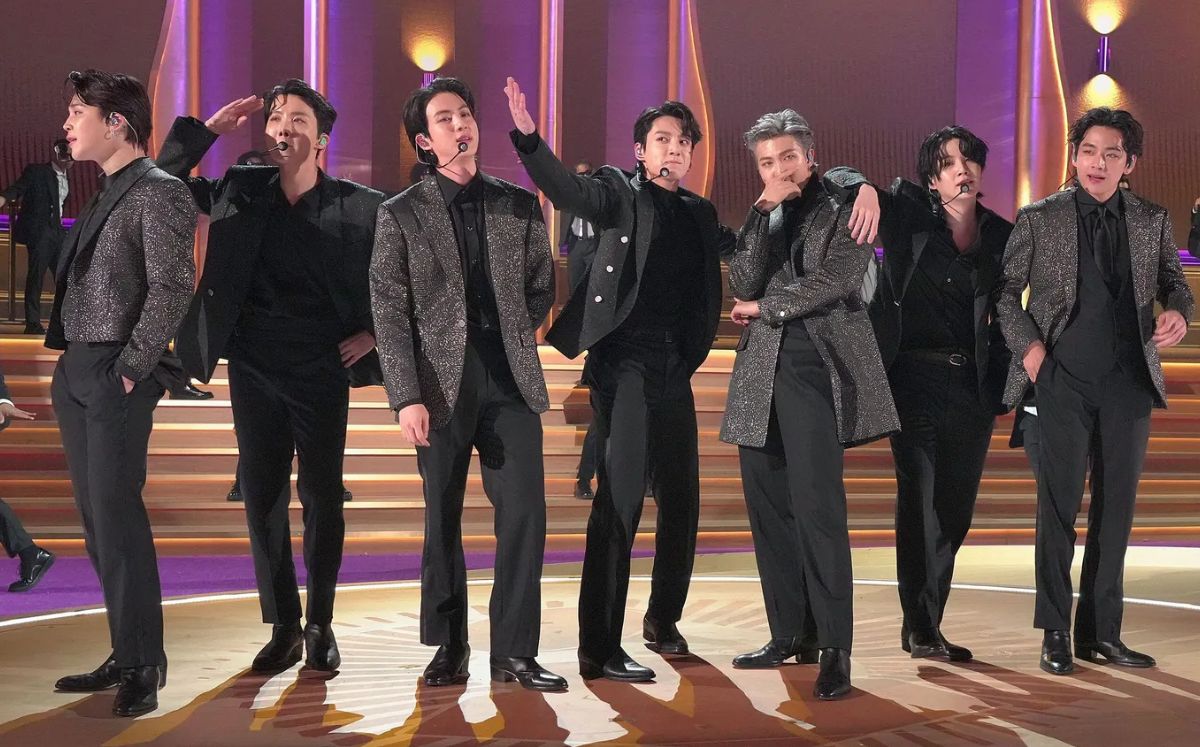 “Normal”: Letra en inglés y español de la canción de BTS (Foto: Getty Images)