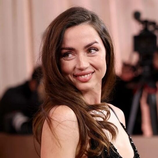 ¿Qué pasa entre Ana de Armas y Beto Montenegro, el vocalista de Rawayana? (Foto: Getty Images)