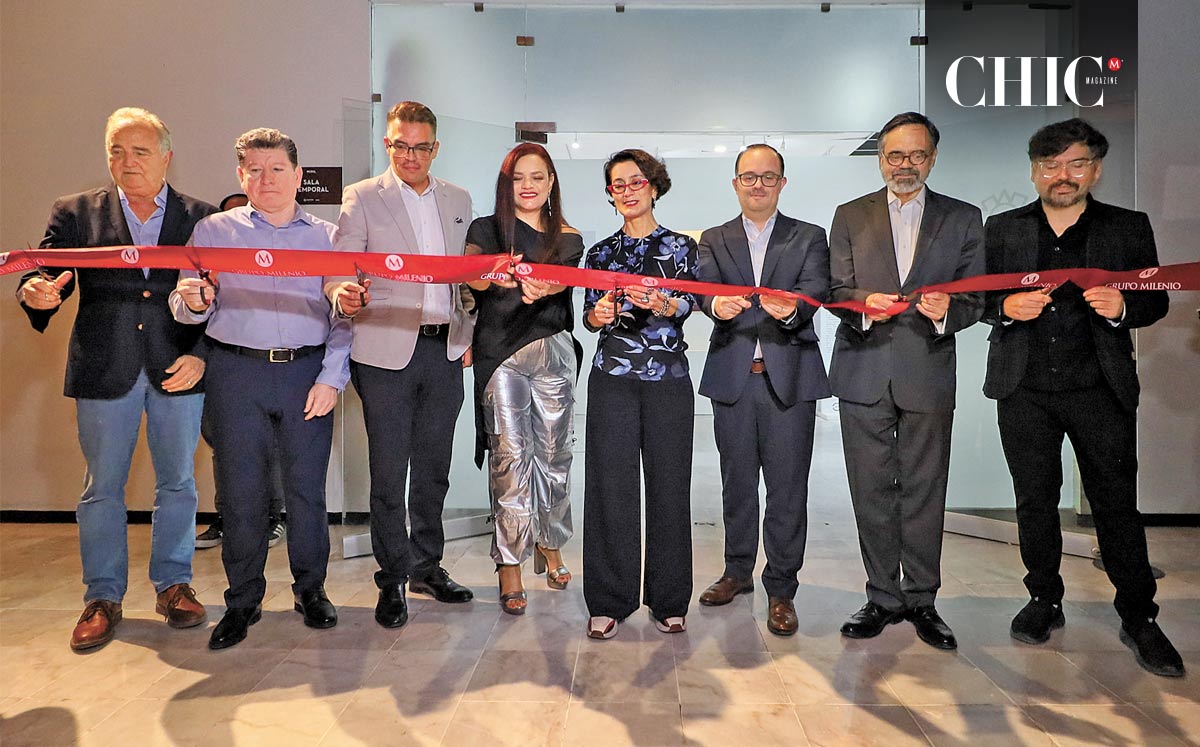 Corte del listón inaugural de Los Colores del Sabor