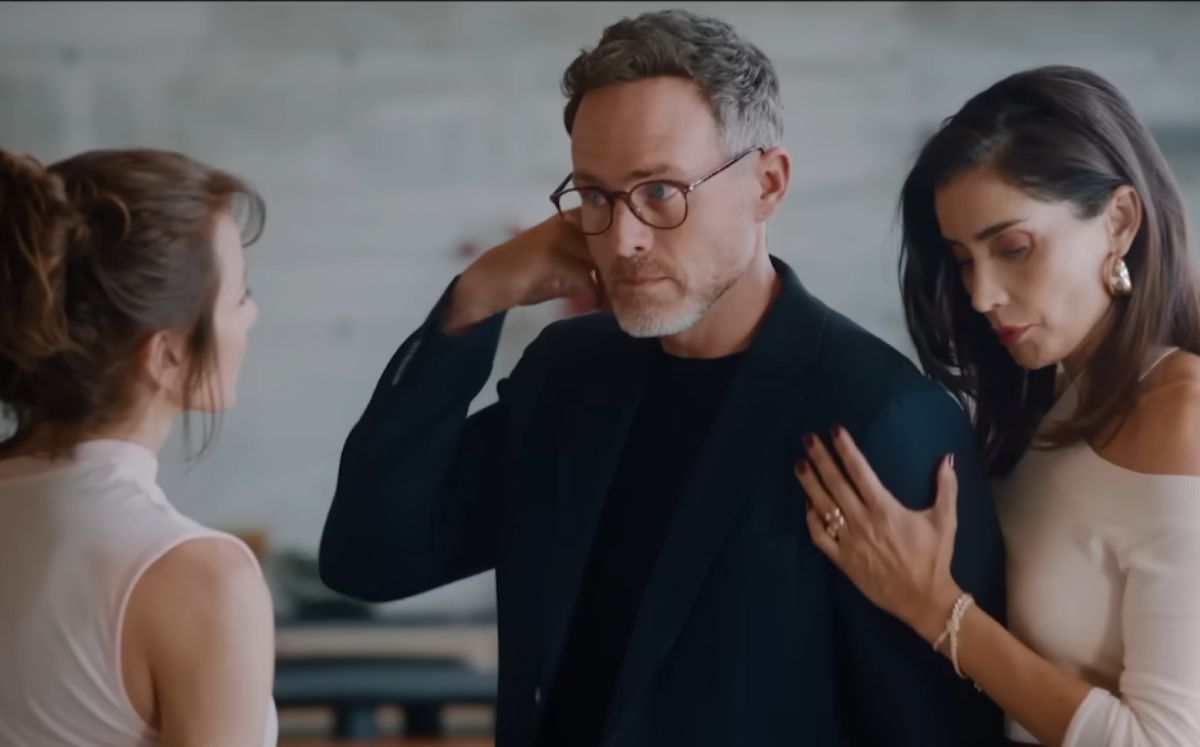 Erik Hayser como Emilio Martínez (Foto: Netflix)