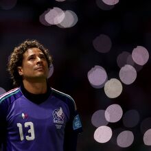 Guillermo Ochoa habla de su retiro en su video más reciente (Foto: Getty Images)