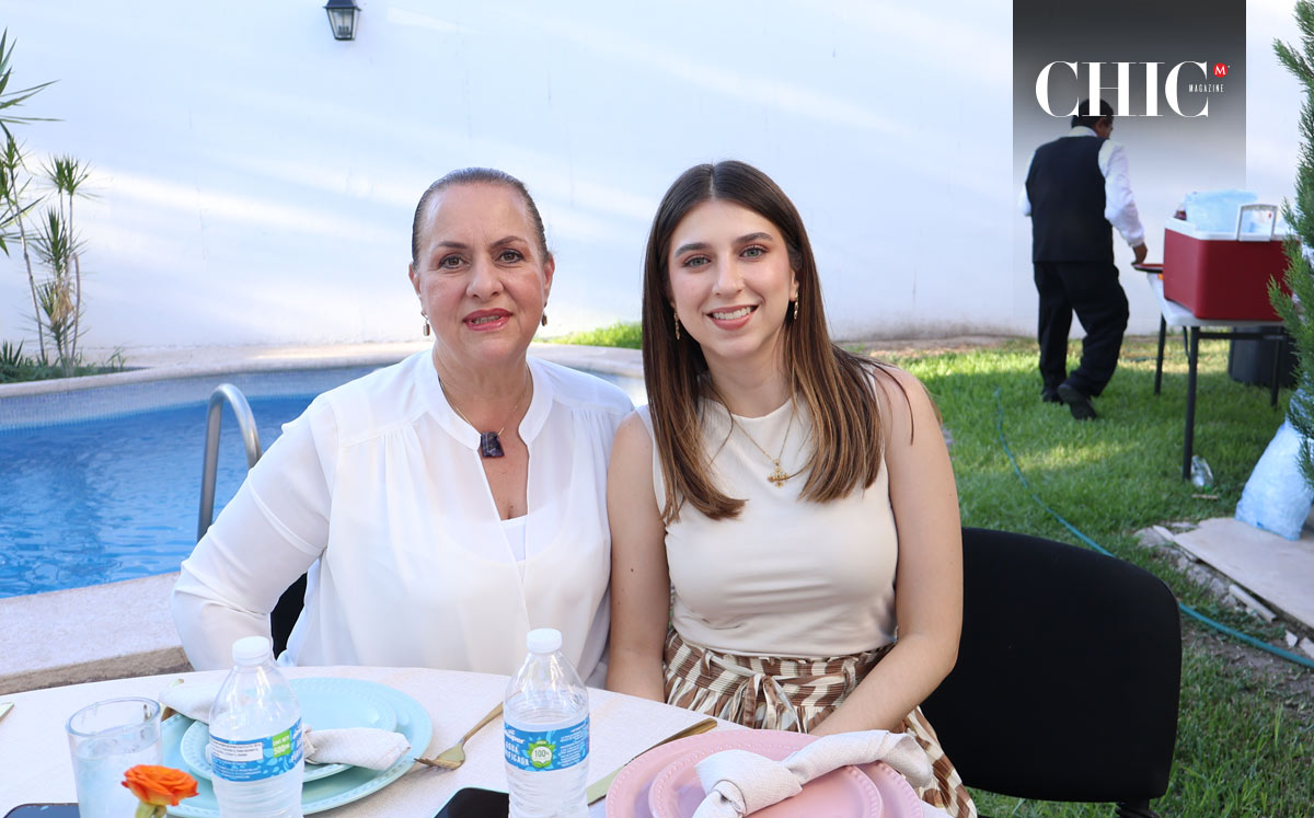 Mónica y Alejandra