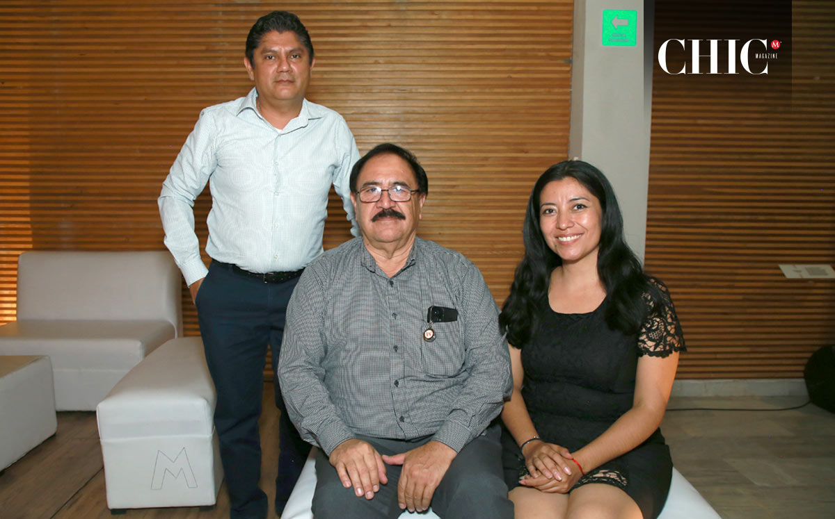 Roberto Contreras, Guillermo Contreras y Ana Fernández