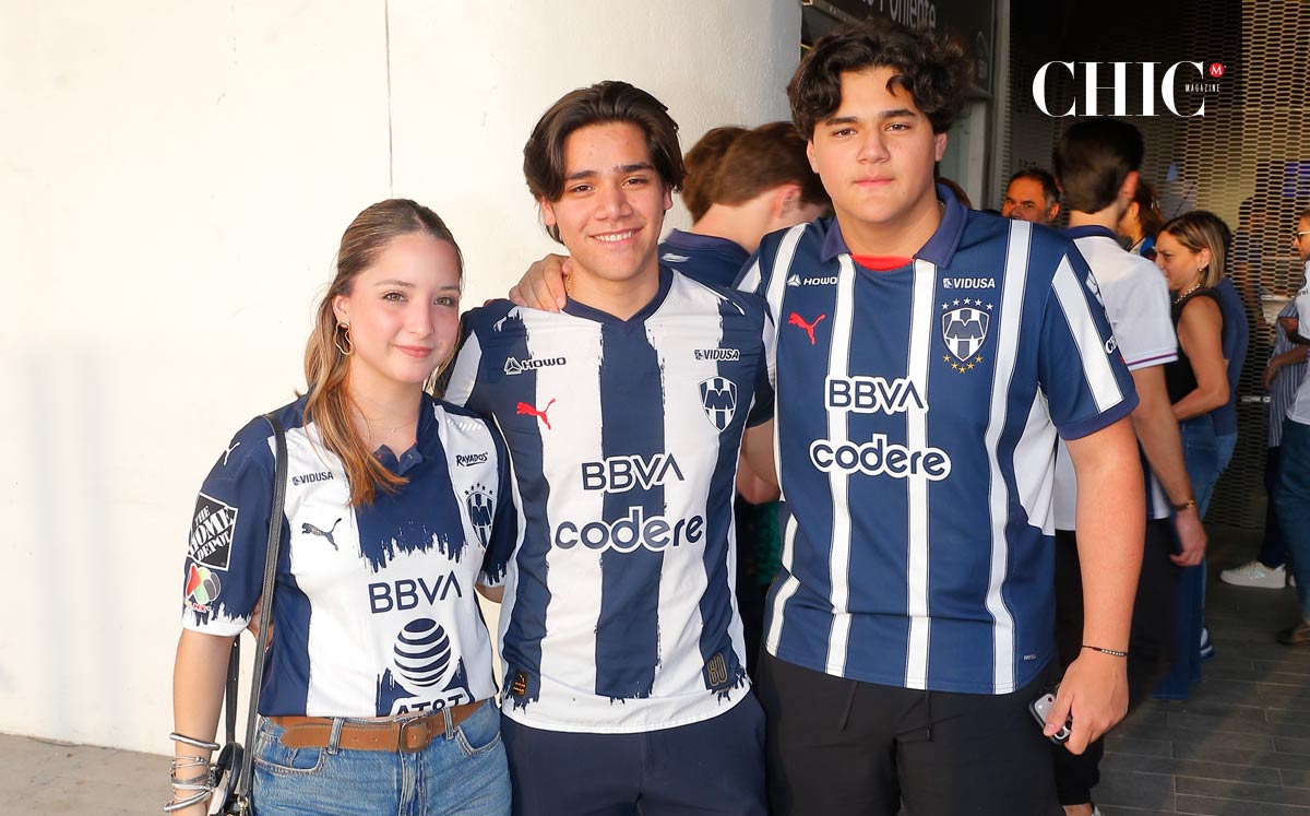 Ángela Guzmán, Patricio Farías y Pablo Farías