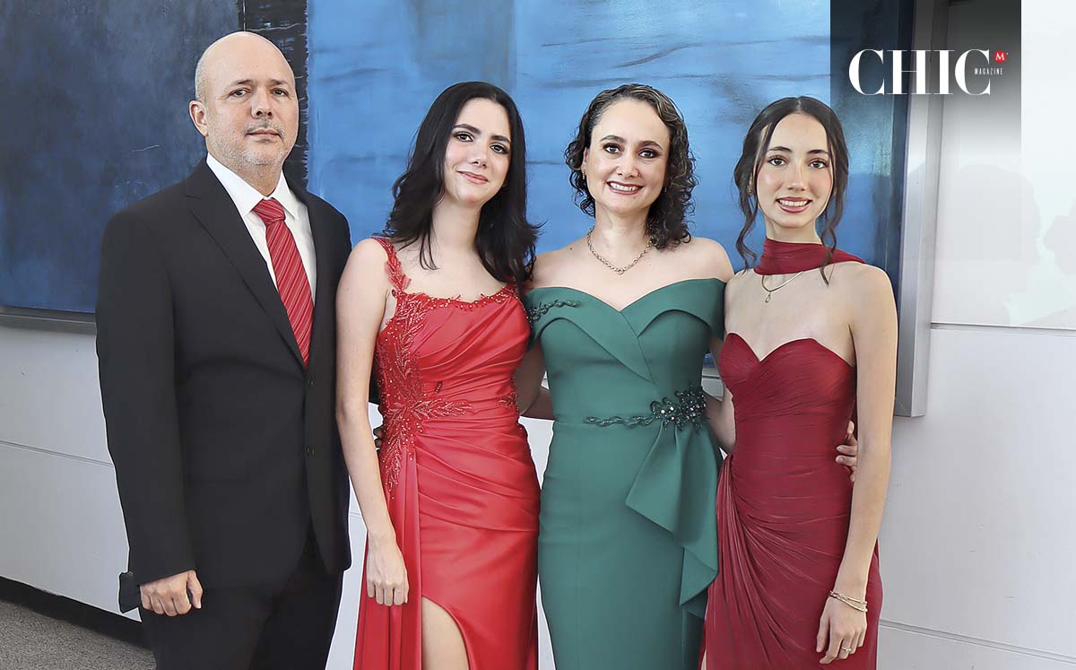Adrián Lozano, María Andrea Lozano, María Llerena y María Inés Lozano