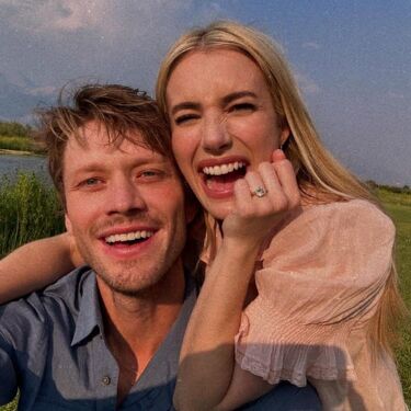Emma Roberts se casó con Cody John; así fue su boda y vestido de novia (Foto: Instagram)