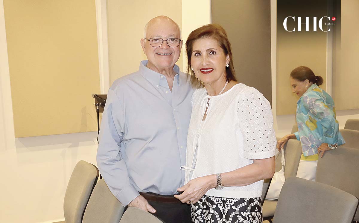 José Manuel García y Diana de García
