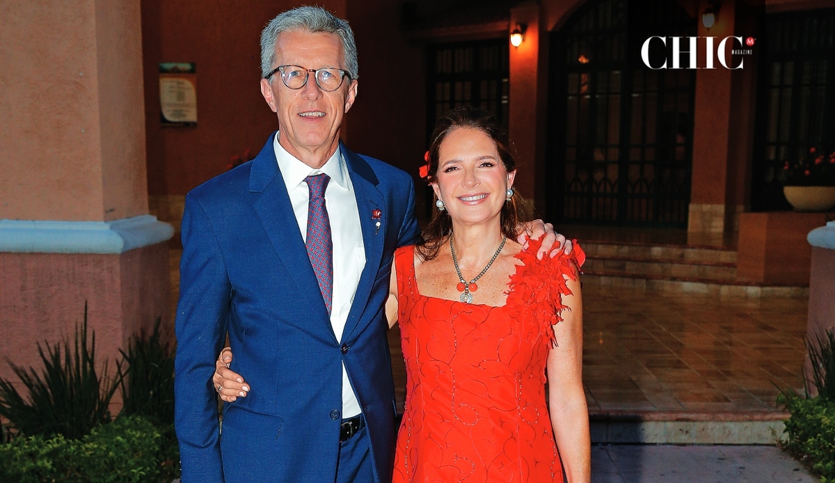 José de Aguinaga y Charito Alverde / Foto: Daniel Saldivar
