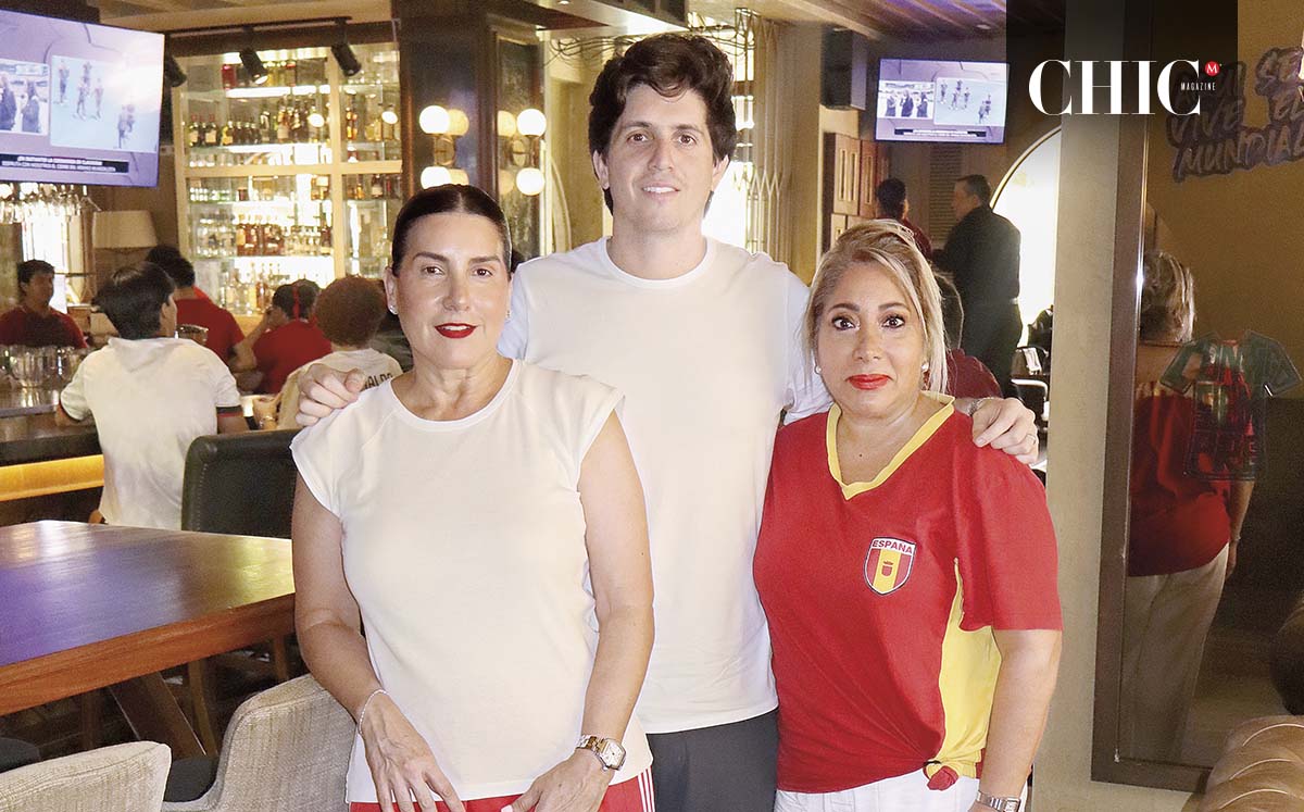 Macarena de Madaria, Joaquin Madaria y MariToni de Naranjo