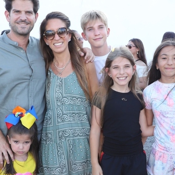 Andrés Marcos, Nelly Cantú de Marcos, Andrés Marcos, Paula Marcos, Nelly Marcos y Carolina Rodríguez / Foto: Roberto Alvarado