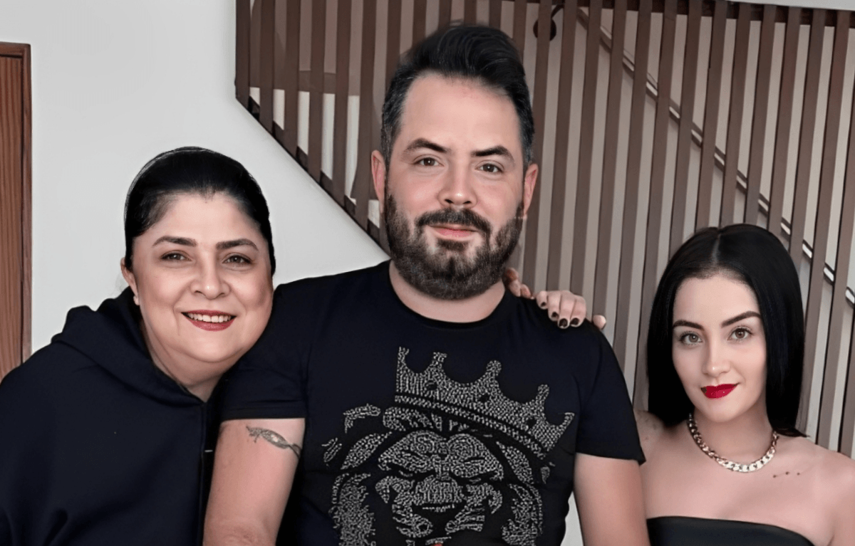 Victoria Ruffo, José Eduardo Derbez y Paola Dalay (Imagen Instagram)