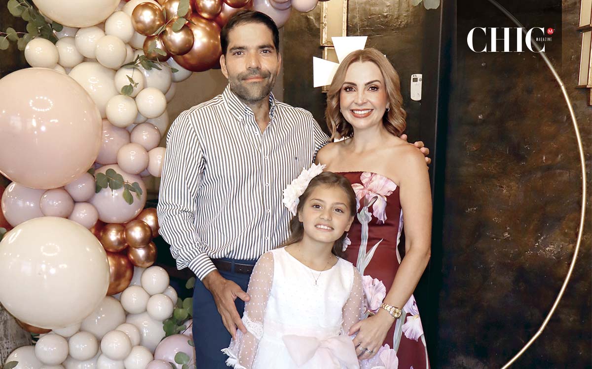 Antolin Sierra, Miriam Govela y Fatima Galvan