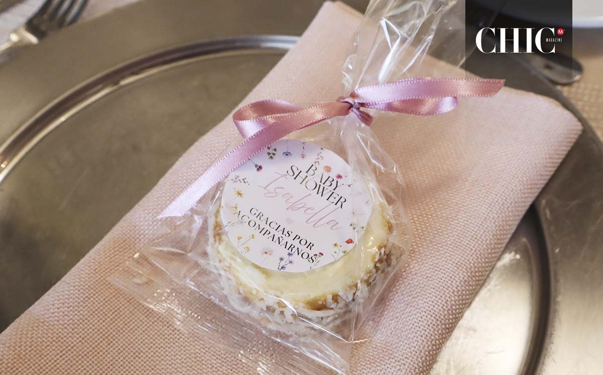 Recibieron una bolsa de alfajores como recuerdo de esta mañana