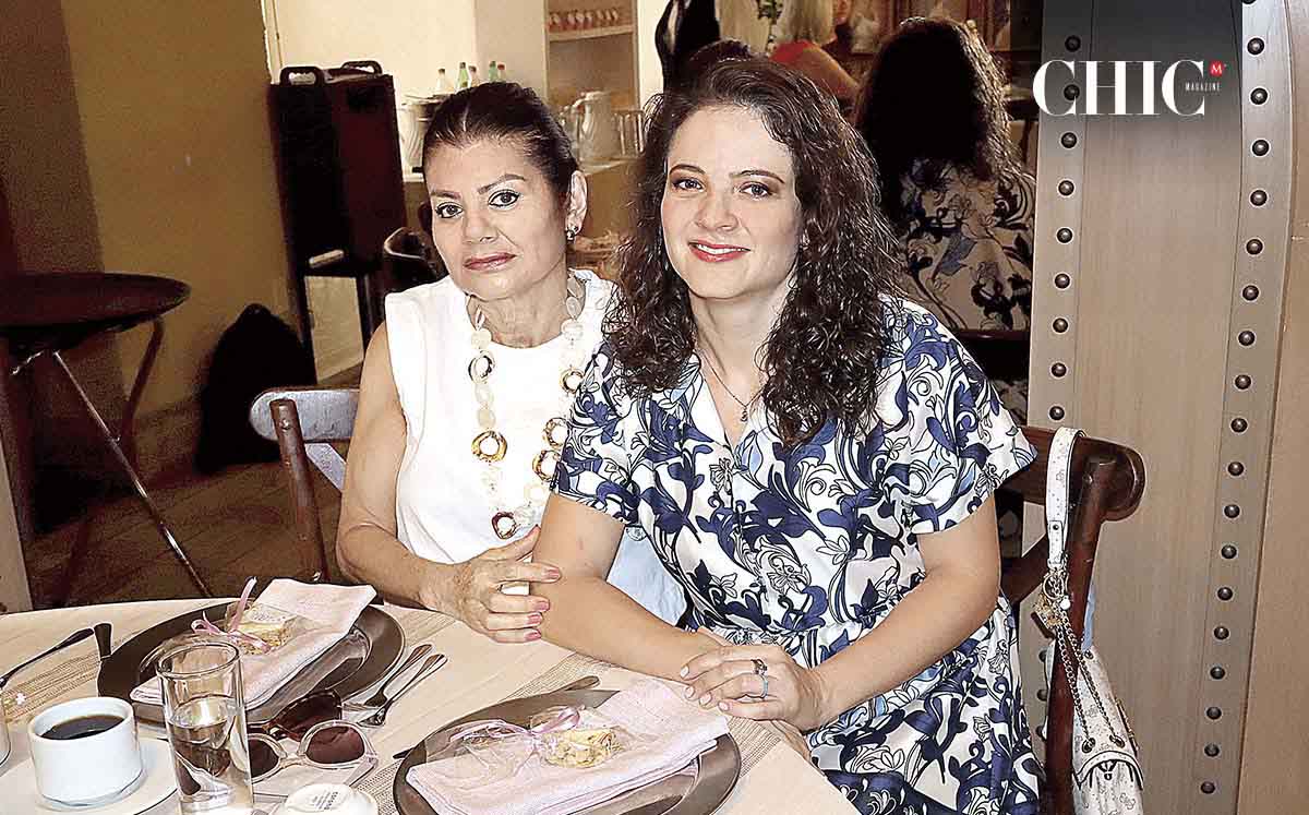María Mercedes Feliu y Virginia del Ángel