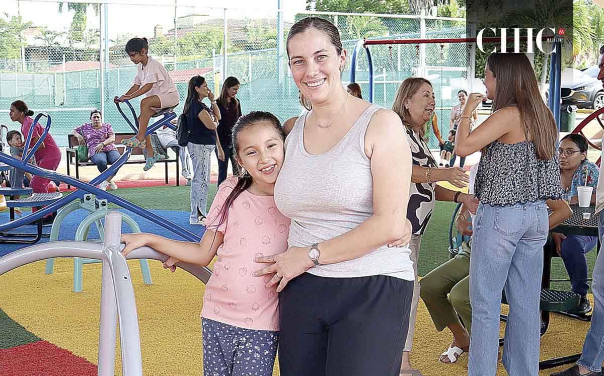 Natalia Cordero y Bere Tinajero