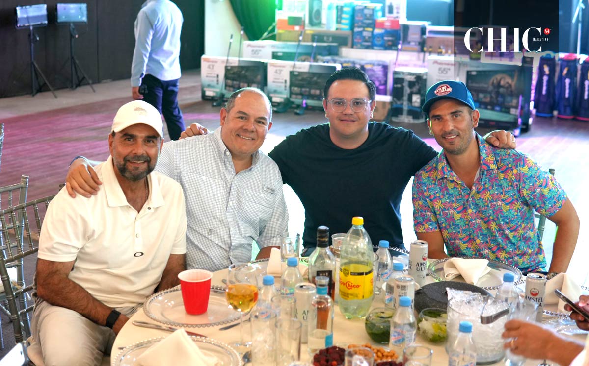 Alberto Recio, Agustín Hernández, Salvador Sánchez y Fernando Giacomán