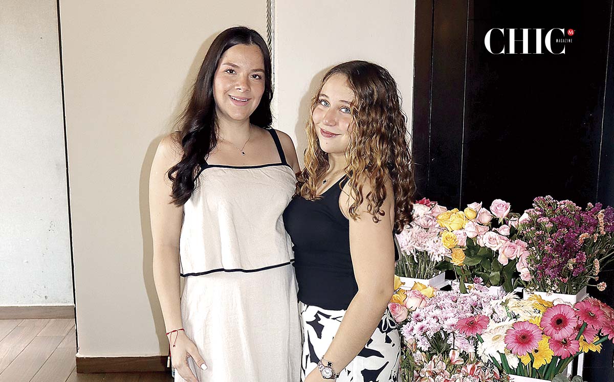Priscila de Benitez y Majo Benitez