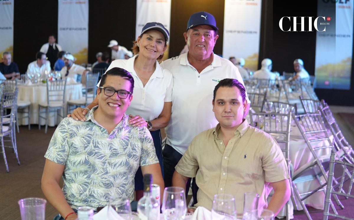 Olga Acevedo, José Luis Torre, Víctor Chávez y Sergio Torres
