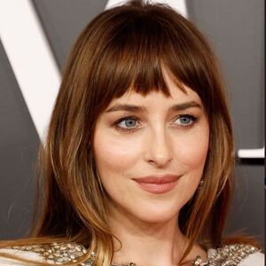 Role Model confirma su romance con Dakota Johnson; así lo reveló (Foto: Getty Images)