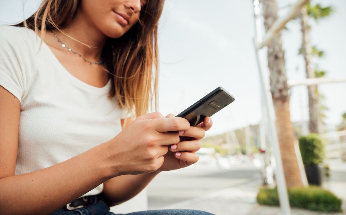¿Cada cuánto se debe reiniciar el celular? Estos son los beneficios (Foto: Freepik)