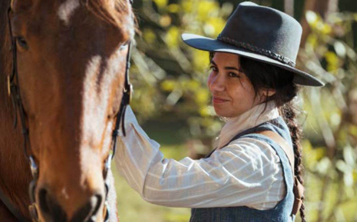Sherry-Lee Watson como Nell (Foto: Netflix)