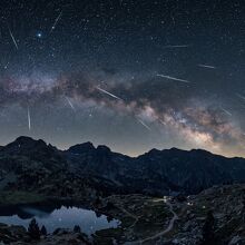 Lluvia de estrellas Perseidas 2026: A qué hora y dónde ver en México (Foto: Freepik)