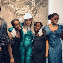 Madonna junto a sus hijos (Imagen Instagram)