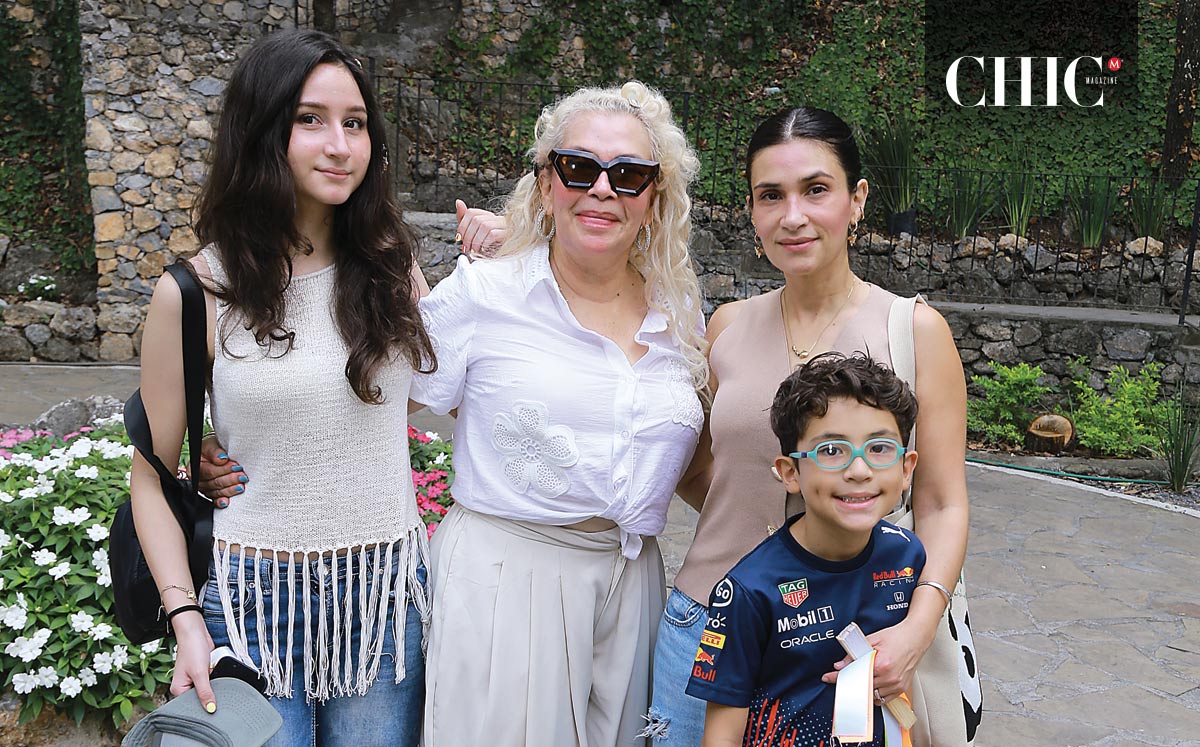 Marian Peña, Mireya Gutiérrez, Nayeli López  y Mauricio Siller