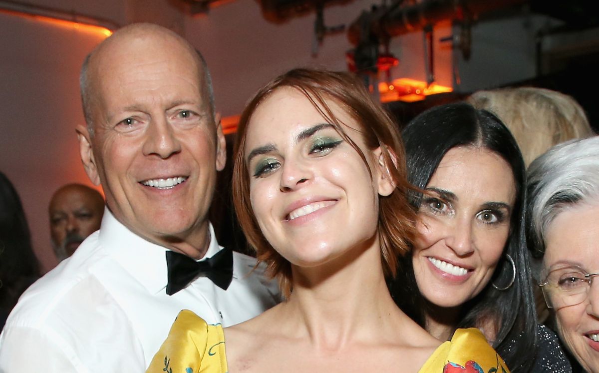Bruce Willis reaparece en la boda de su hija tras diagnóstico de demencia (Foto: Getty)