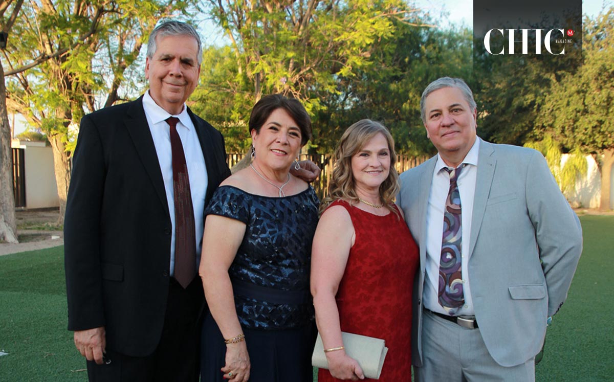 Luis, Maribel, Cristina y Juan
