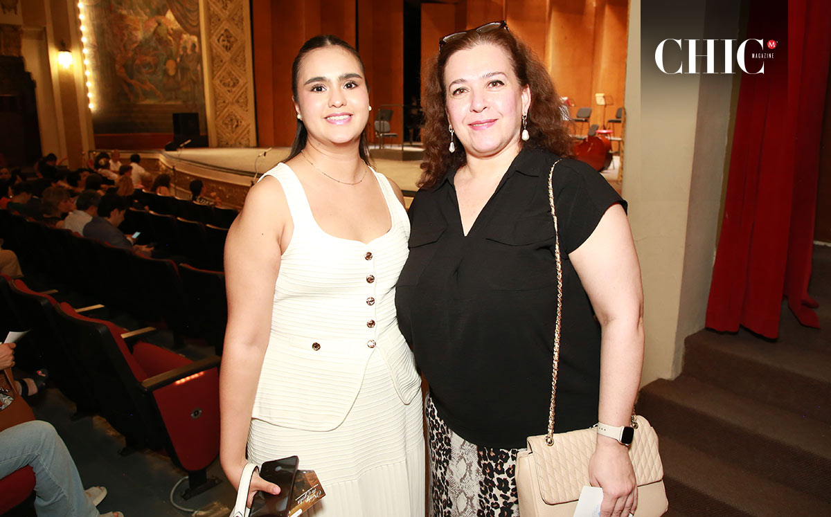 María Teresa y Mariana