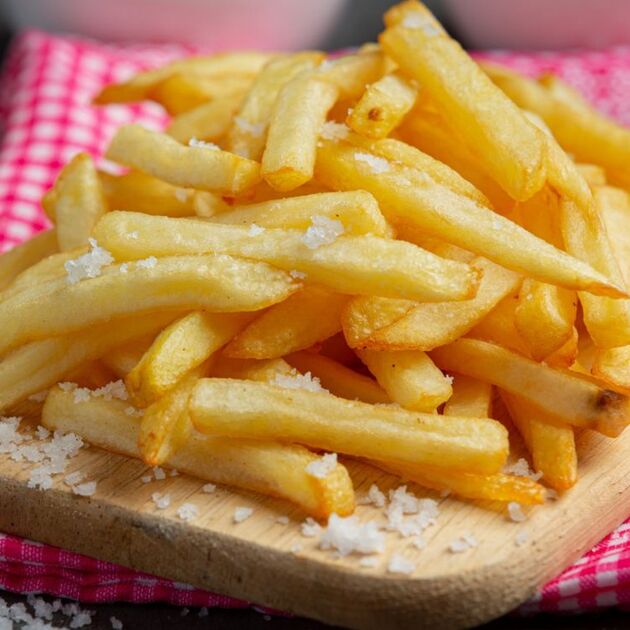 ¿Qué le ponen a las papas fritas para que sean adictivas? Te decimos (Foto: Freepik)