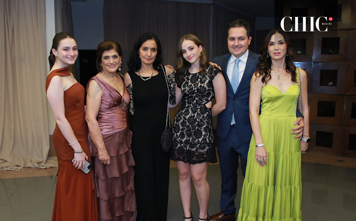Romina Zermeño, Laura Núñez, Gracie Contreras, Luisa Zermeño, Patricio Zermeño y Daniela Cepeda