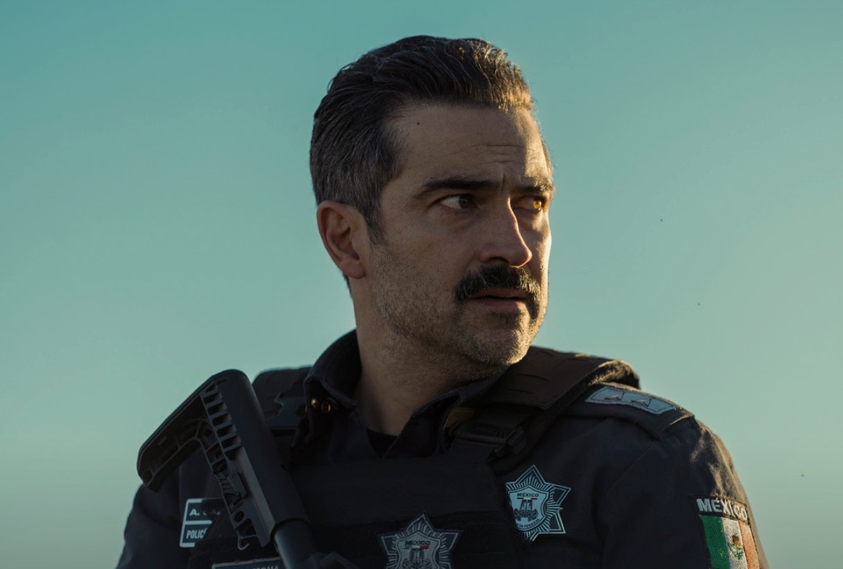 Alfonso Herrera como Arturo Carmona (Foto: Netflix)