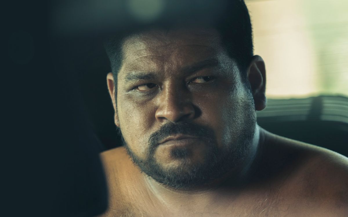 Juan Pablo Cruz García comoc Jorge Iván “El Cholo” Gastelum (Foto: Netflix)