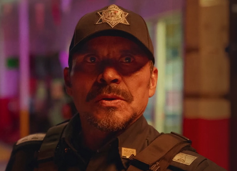 Noé Hernández como Héctor Rosales (Foto: Netflix)