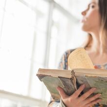 "Camina acompañado y llegarás lejos": ¿qué significa el proverbio? (Foto: Freepik)