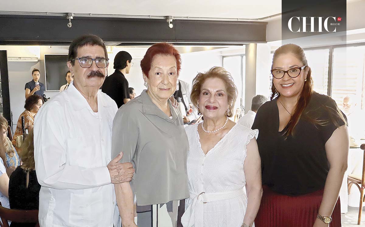 Víctor López, Beatriz Nava, Claudette Manzur E Irma López