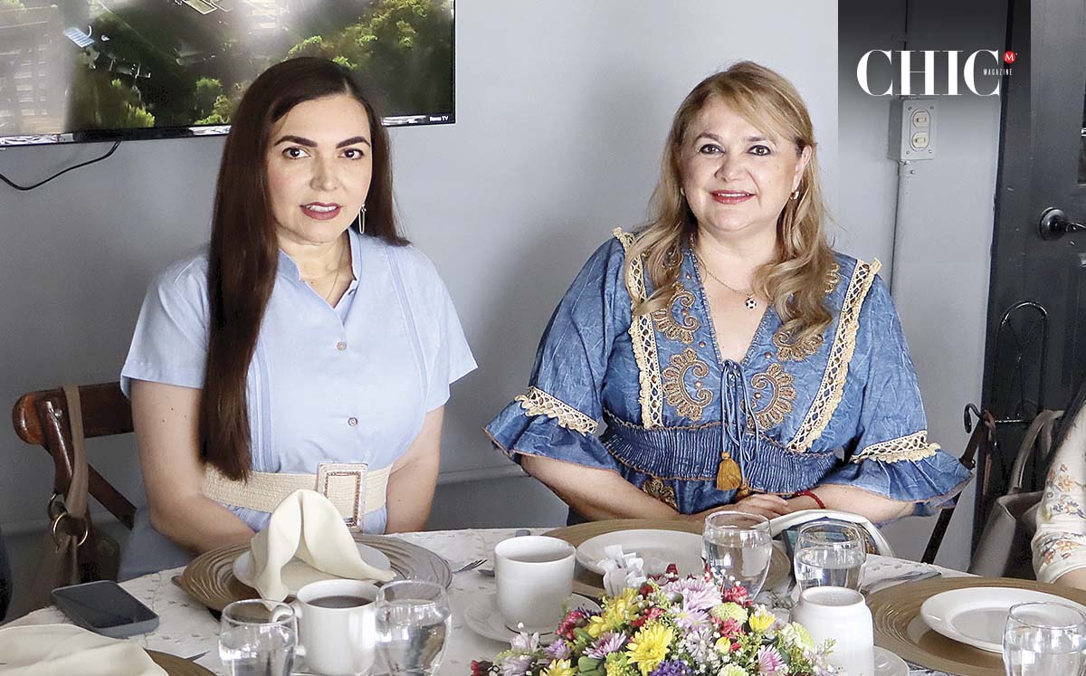 Pilar Garza Y Claudia Fernández