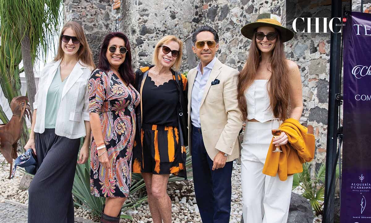 Alexis Beard, Lily Benítez, Deby Bear, Leobardo Espinosa y Melanie Beard