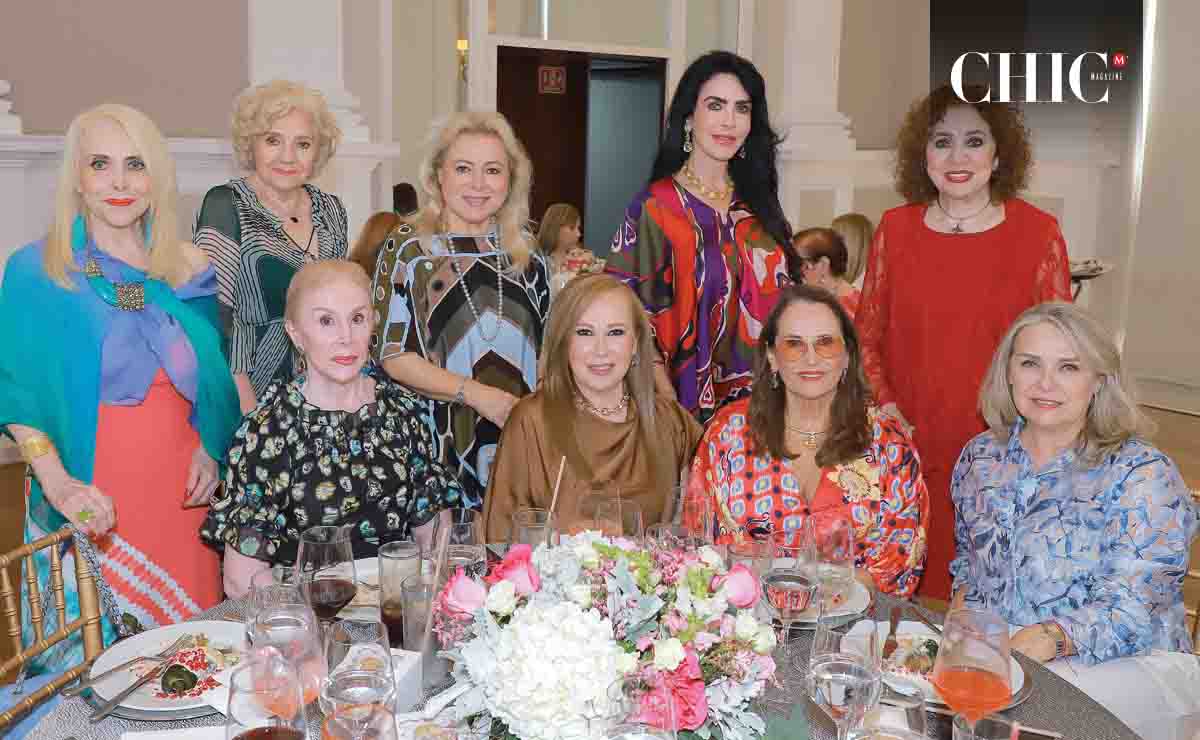 Invitadas que acompañaron a celebrar el cumpleaños de Graciela Flores de Tancredi  / Fotos: Daniel Saldívar