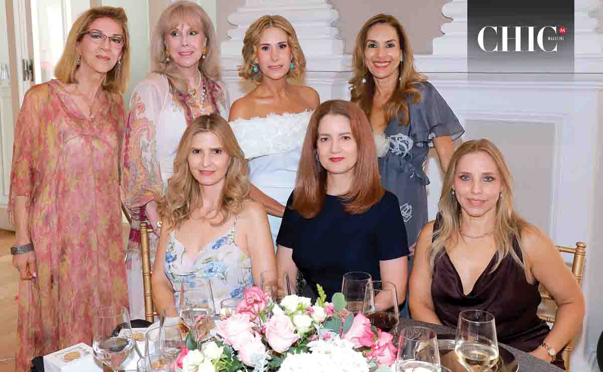 Mina Villarreal, Dora María Maldonado, Graciela tancredi, Olga Mejía, Karina Mata, Gaby Sepúlveda y Nancy López / Fotos: Daniel Saldívar