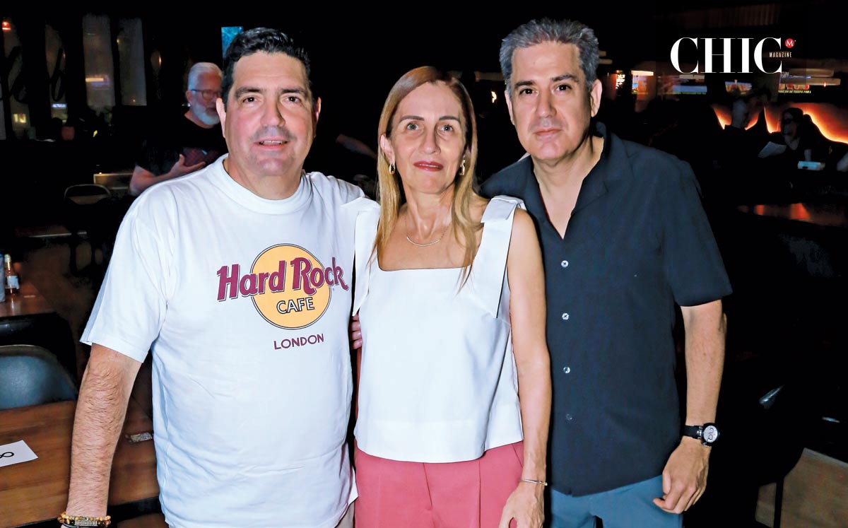 Alejandro Vega, Perla Guerra y Gabriel Cavazos