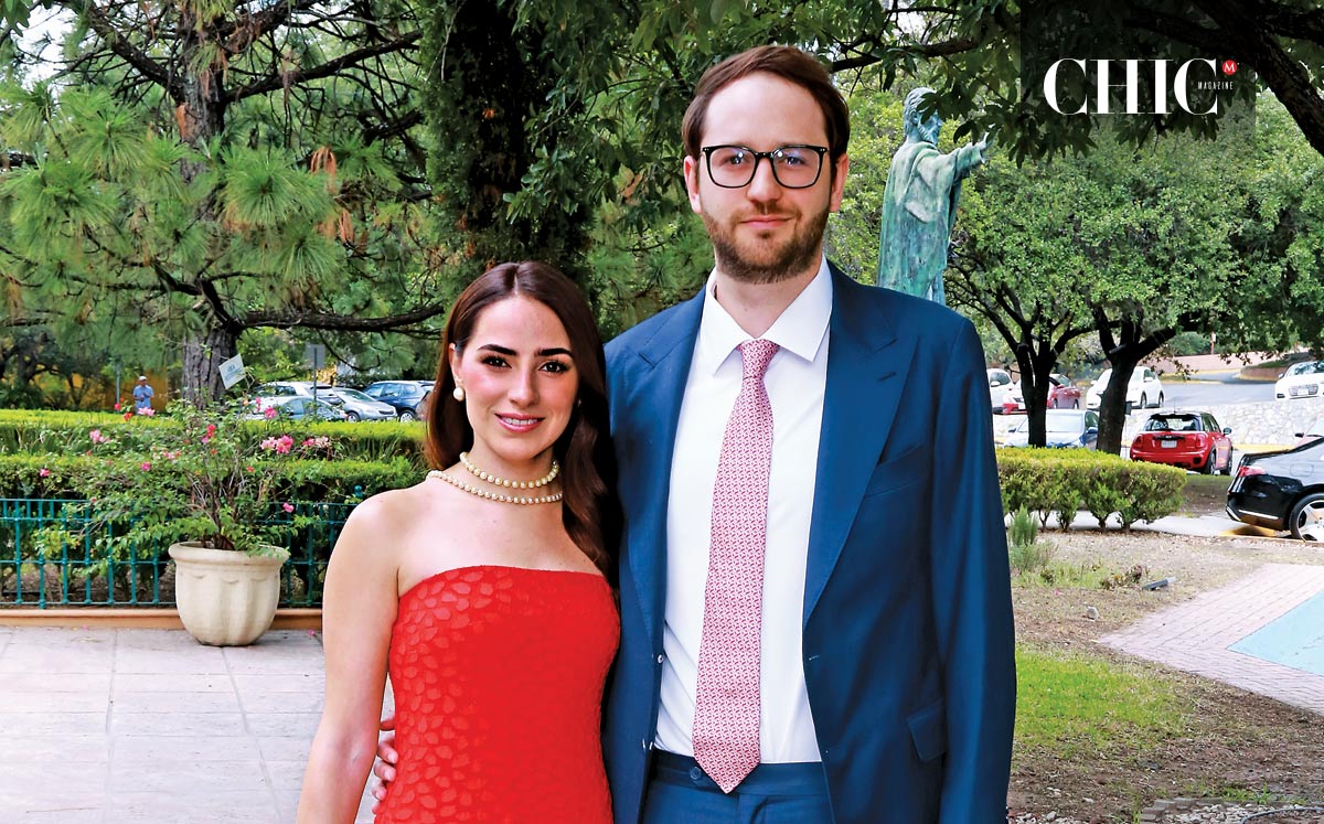 Aranza Hoyos y Daniel Chapa