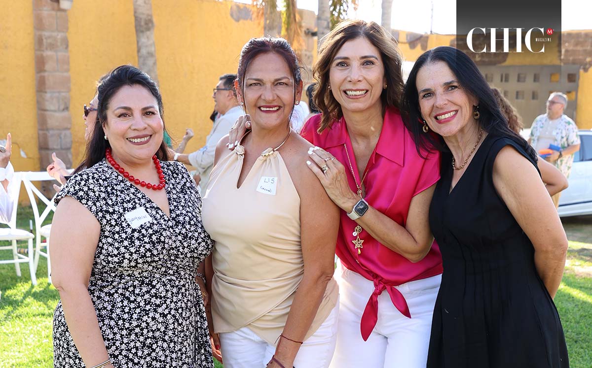 Gaby, Elizabeth, Olivia y Adelina