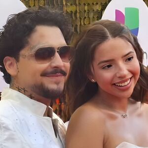Look de Ángela Aguilar en los Premios Juventud 2026 (Foto: Getty)